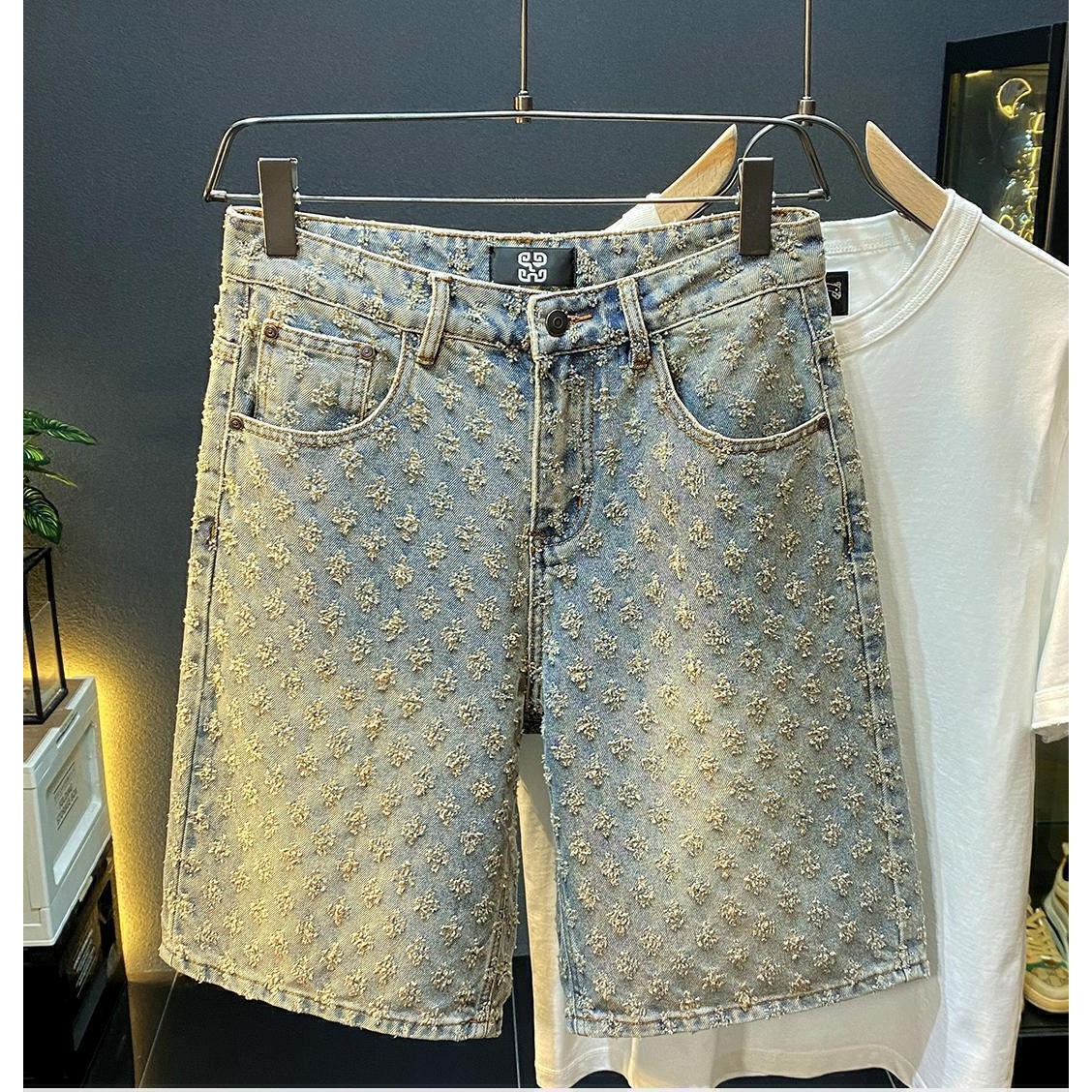 Men Fashion Jeans - กางเกงยีนส์ขาสั้นผู้ชายสไตล์ลำลอง เอวสูงปานกลาง ทรงหลวม แฟชั่นวินเทจ ความยาวระดับเข่า เหมาะสำหรับฤดูร้อน