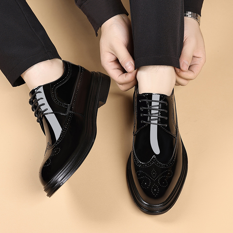 รองเท้าหนังแก้วผู้ชายแบบ Brogu - Oxford Shoes Brogue บทวิจารณ์และราคา