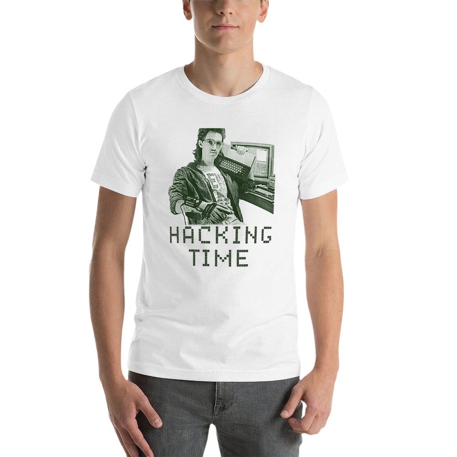 เสื้อยืดผู้ชายลาย 